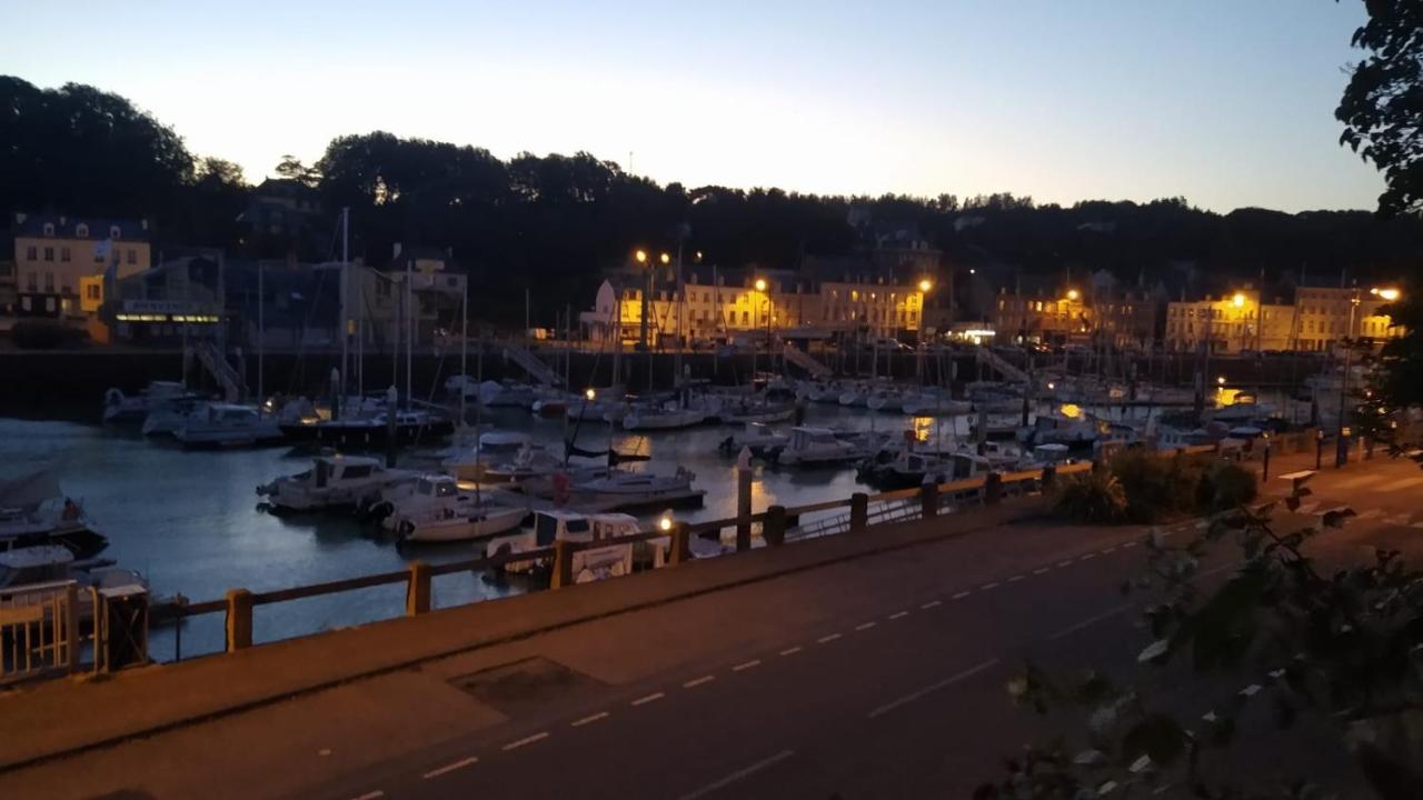 Appartement Sur Le Port, 105M Rez De Jardin Avec Parc Privatif Saint-Valery-en-Caux Εξωτερικό φωτογραφία